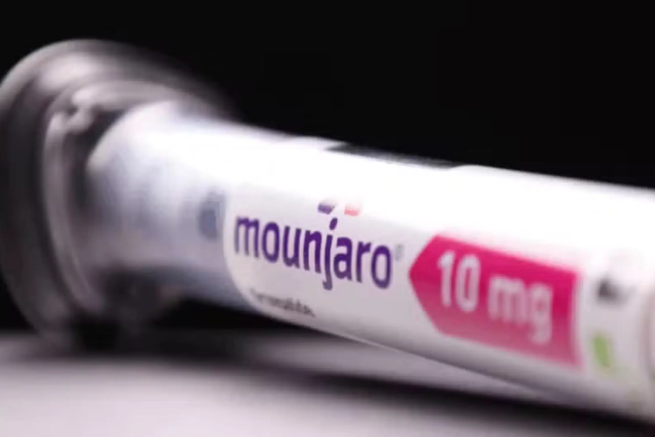 Canetas emagrecedoras e seu efeito sobre pele e cabelos